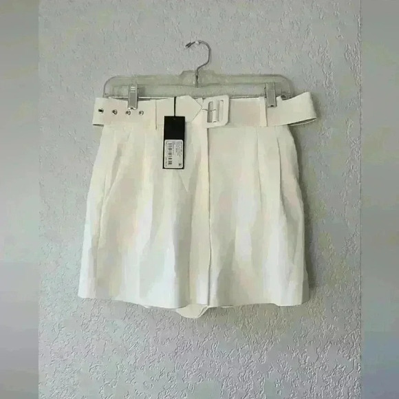 Gianni Bini Pants - NWT Belted Shorts by Gianni Bini